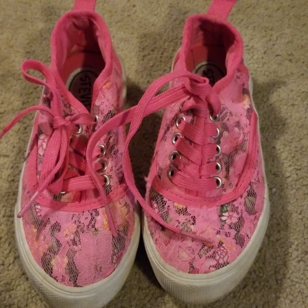 💕4 for 15 Size 13 girls sneakers